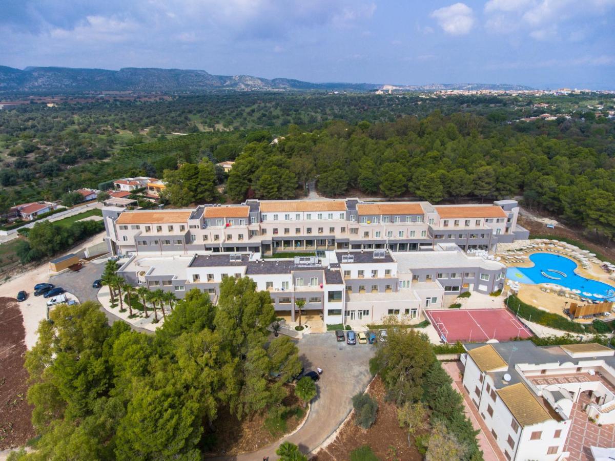Futura Club Spiagge Bianche Otel Fontane Bianche Dış mekan fotoğraf