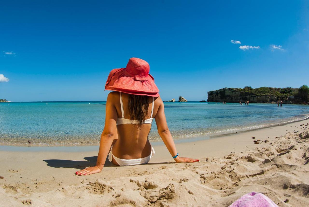 Futura Club Spiagge Bianche Otel Fontane Bianche Dış mekan fotoğraf
