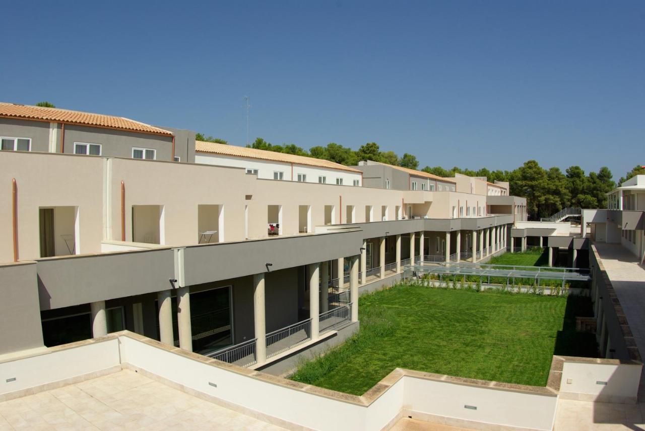 Futura Club Spiagge Bianche Otel Fontane Bianche Dış mekan fotoğraf
